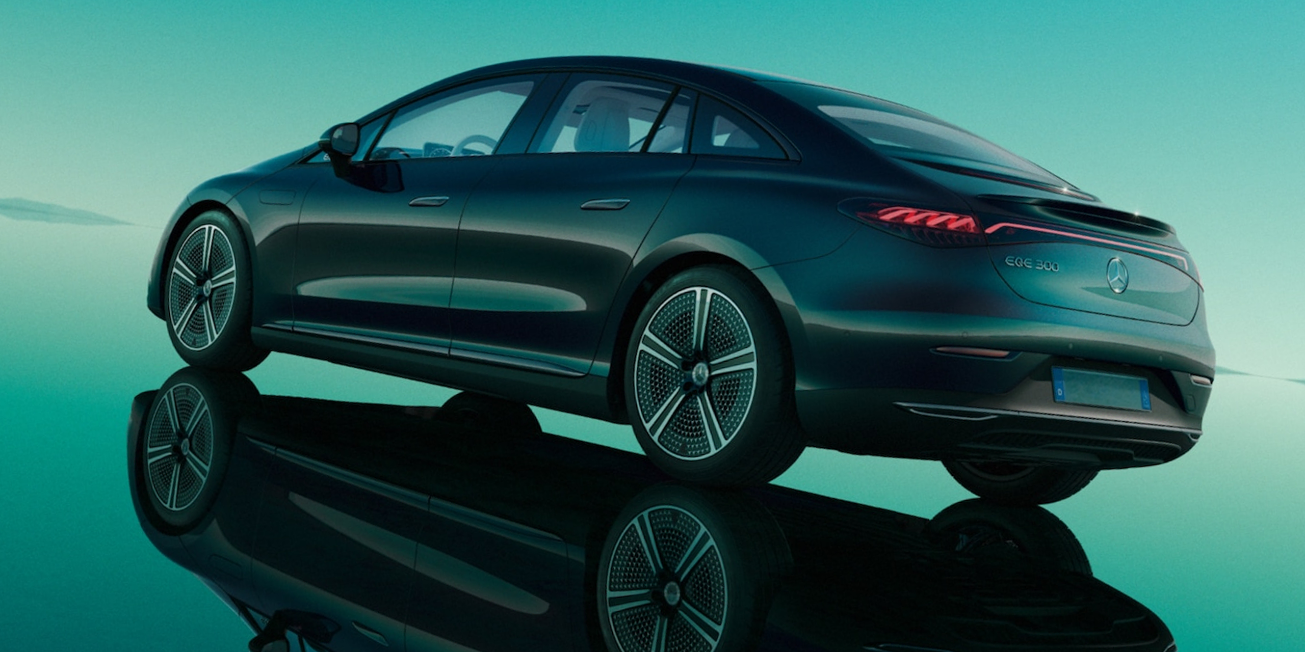 Futuristic Electric Mercedes-Benz