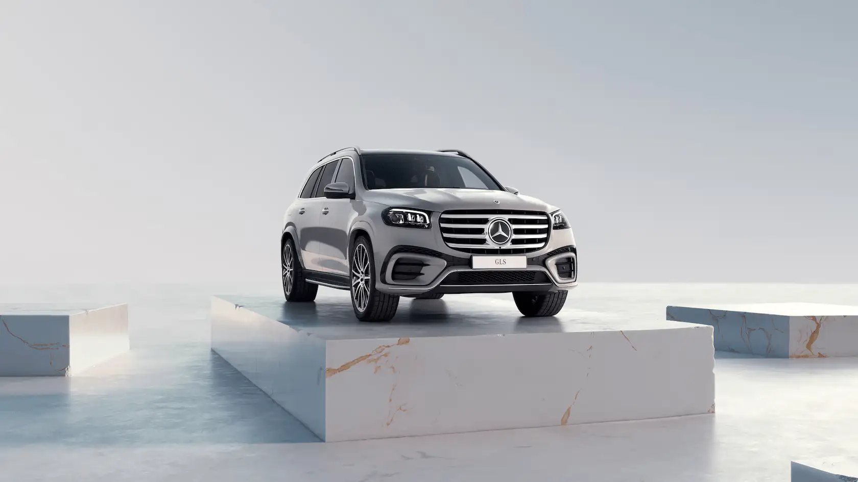 Exterior image showing mercedes-benz gls class : นิยามใหม่ของความหรูหราในรูปแบบ suv ใหญ่เต็มไซส์
